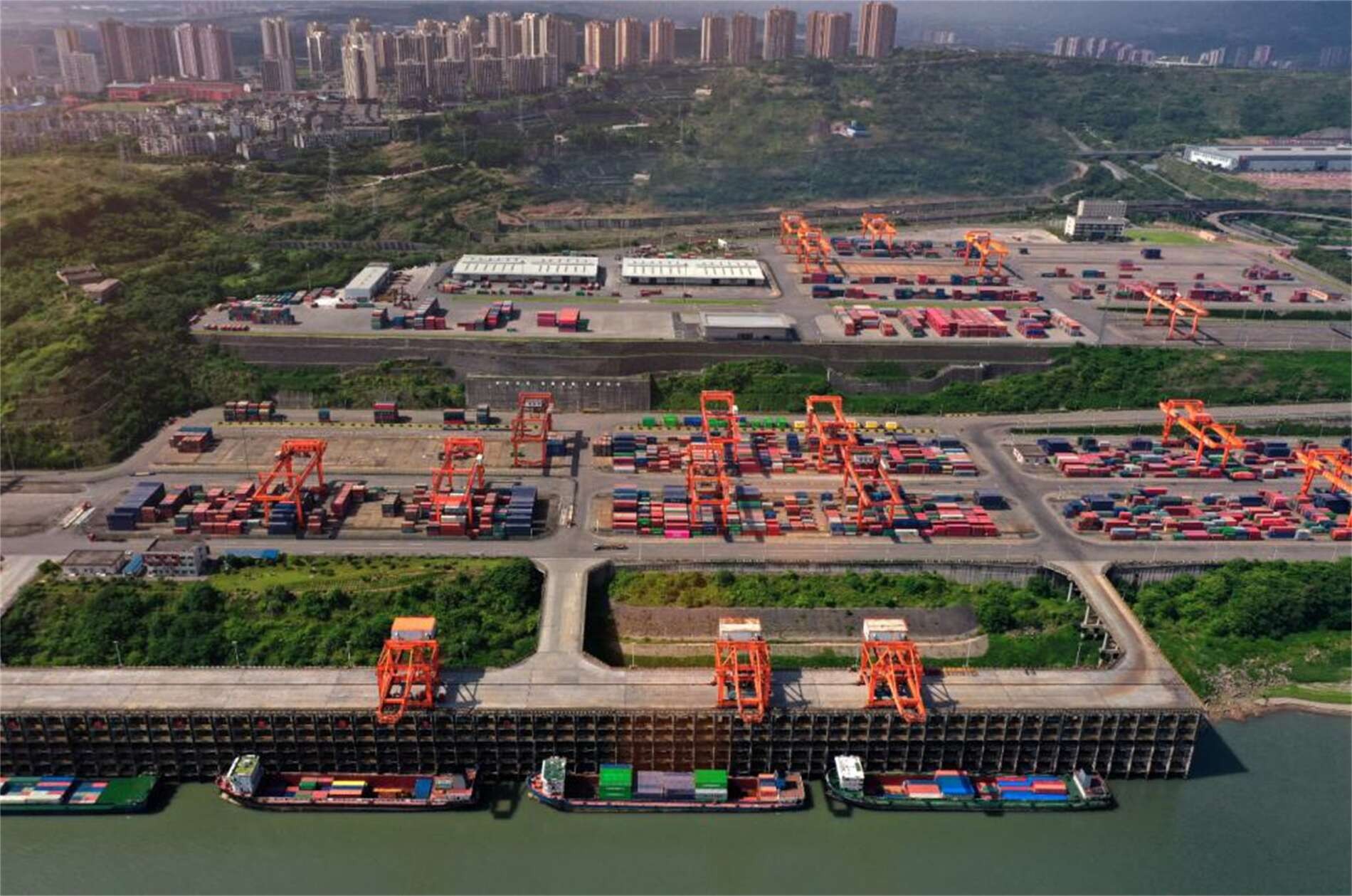 重庆港主城港区果园作业区工程