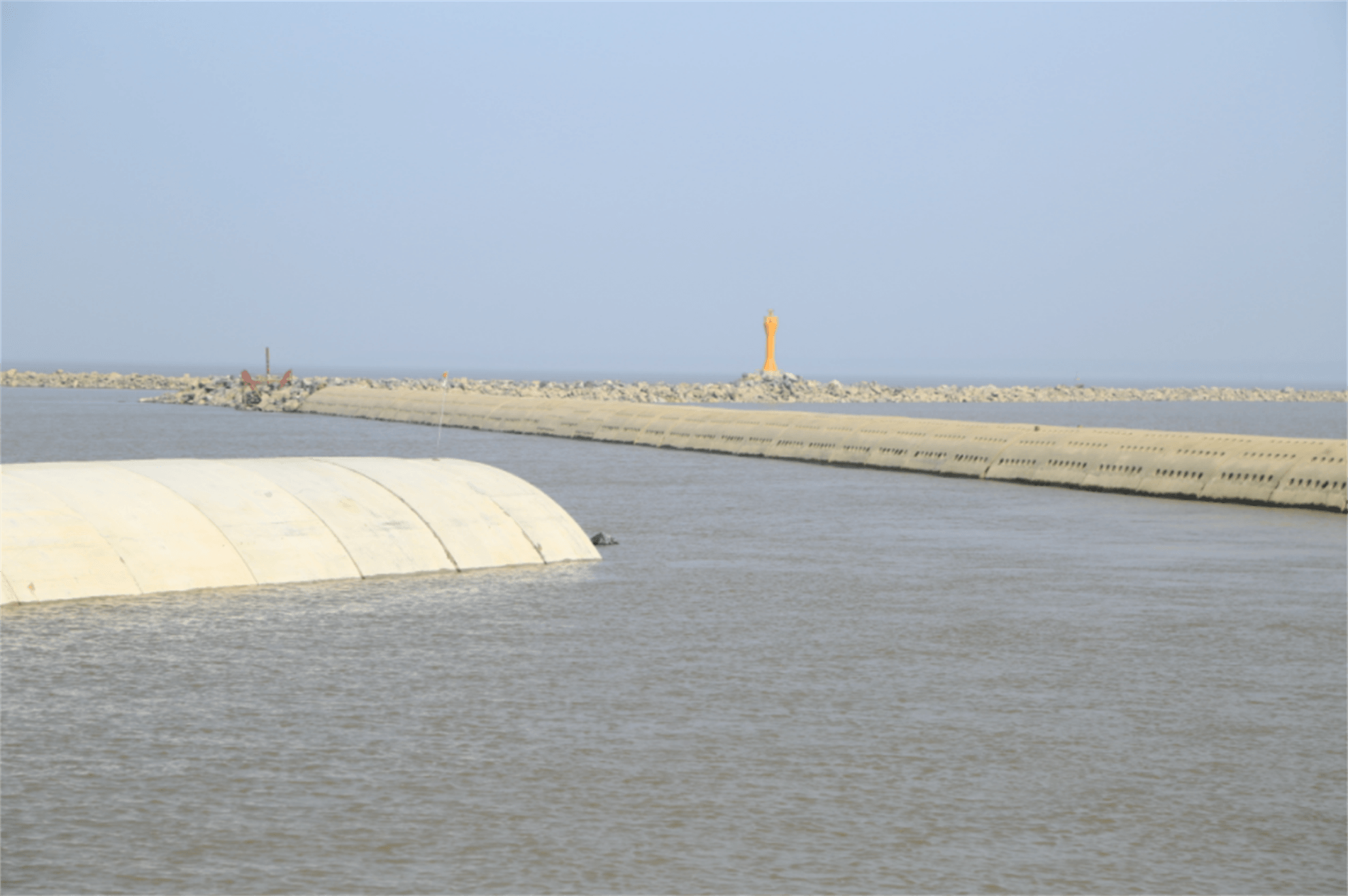 长江南京以下12.5米深水航道建设工程一期工程（太仓~南通段）