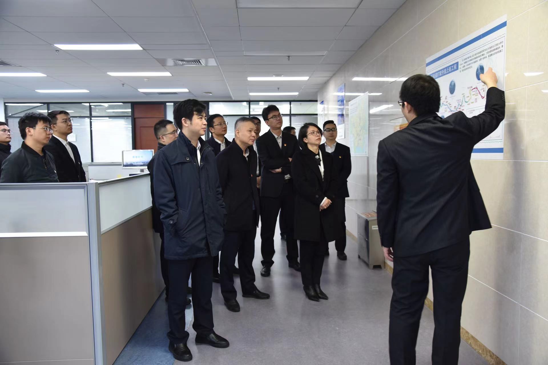 共青团武汉市委书记皮惠兰到公司调研共青团工作 共青团武汉市委书记皮惠兰到公司调研共青团工作