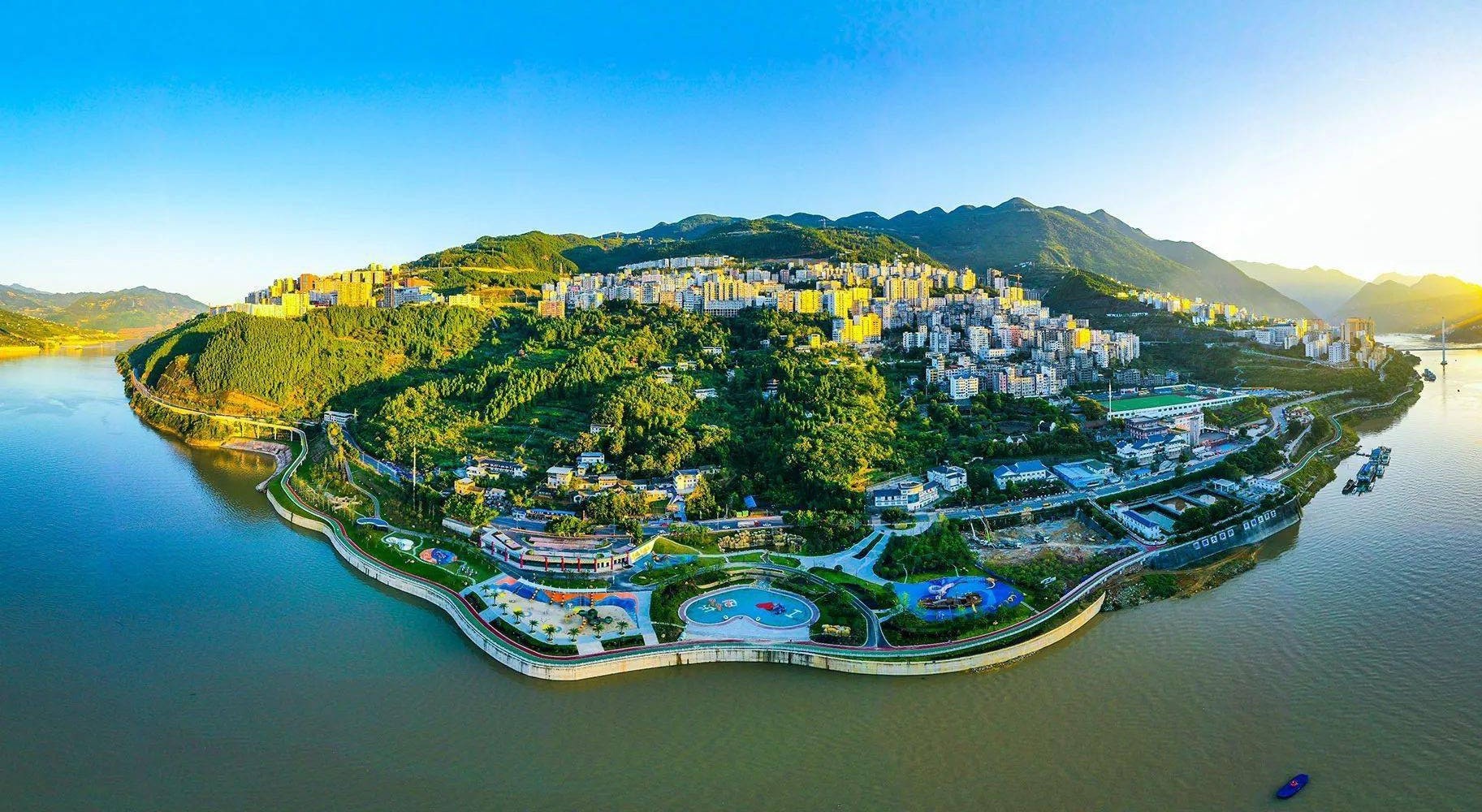 三峡库区巴东县城长江干流库岸综合整治工程建设项目