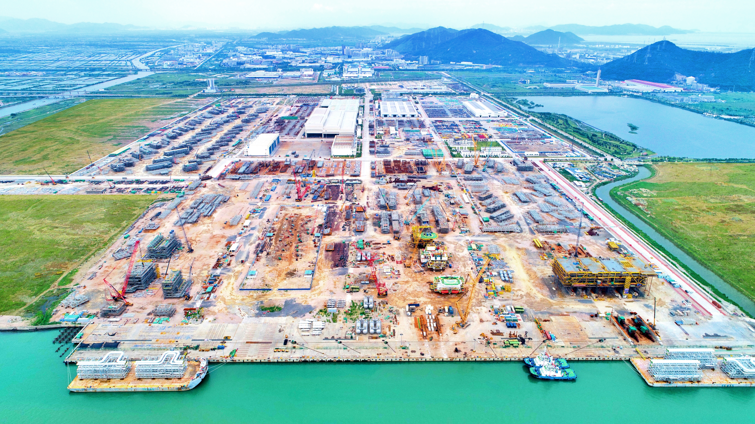 珠海茂盛海洋公司码头及滑道工程
